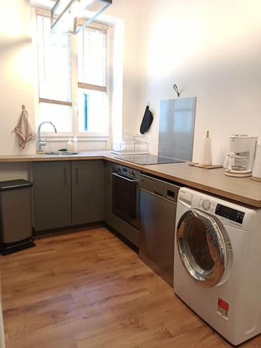 Gonnelles Appartement T3 Centre Ville Rdc D Αζάν Εξωτερικό φωτογραφία